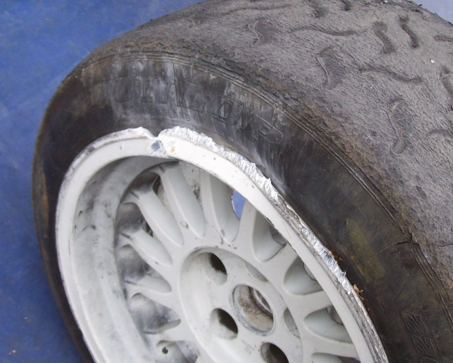 dead_wheelrim Audi Quattro Sport wheel. Now junked.